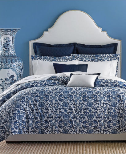 Ralph Lauren Dorsey Bedspread and Pillow Shams with Coordinated Solid Bedding