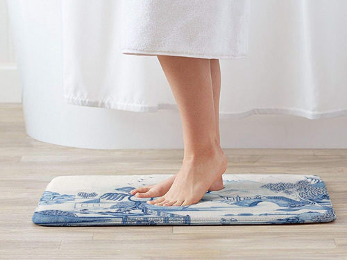 Memory foam mat for use outside of your shower or bath, in front of the kitchen sink or anywhere you want to stand on a comfortable mat. - Blue and White Chinoiserie Memory Foam Mats