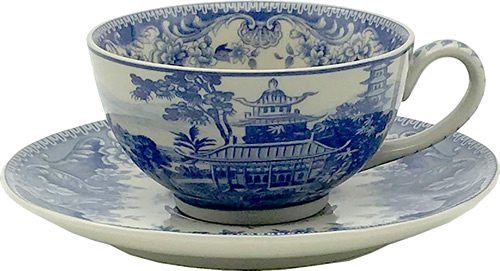 Pagoda Blue and White tea cup