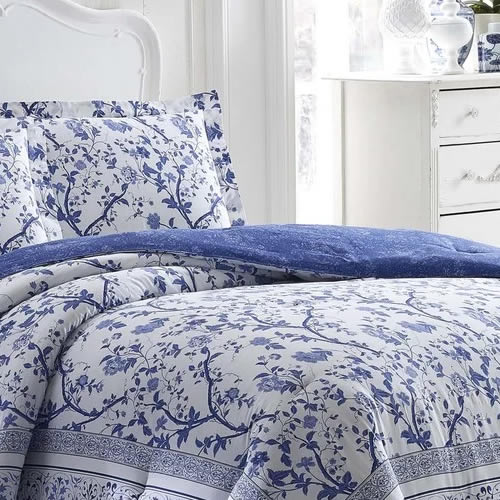 Laura Ashley Charlotte Comforter Set