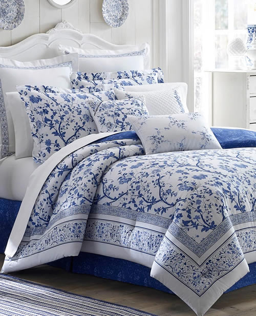 Laura Ashley Charlotte Comforter Set