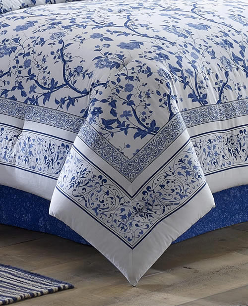 Laura Ashley Charlotte Comforter Set