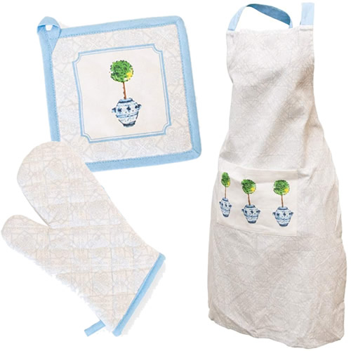 Boston International Blue Topiary Pattern Pot Holders and Apron