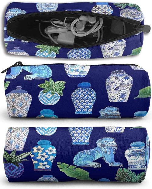 Blue and White Chinoiserie Foo Dogs and Ginger Jars Zip Case