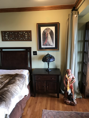 Bedroom at Indian Cave Lodge