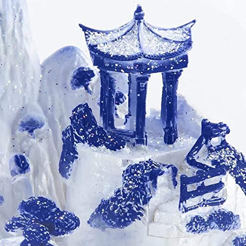 The pagoda inside the Blue Willow Snow Globe