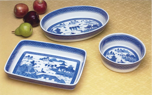 Mottahedeh Blue Canton Oval Casserole, Medium Rectangular Baker and Round Souffle