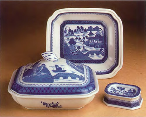 Mottahedeh Blue Canton Covered Vegetable Server with Lid and Leaned up to see inside with the Master Salt