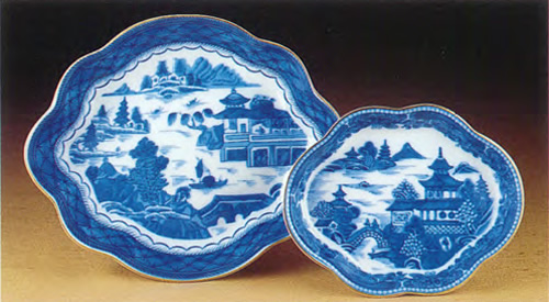 Mottahedeh Blue Canton Small and Medium Lobed Trays