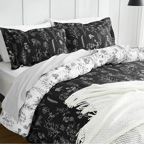 Queen Anne’s Lace Bedding – my design42