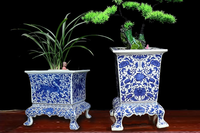 Large Square Chinoiserie Blue and White Chinese Porcelain Planters